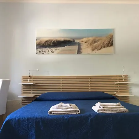 Bed & Breakfast Dimora Mariu 4*